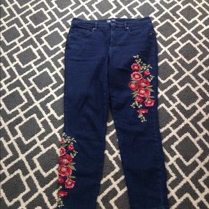 Martha Stewart Floral Rise Embroidered Jeans